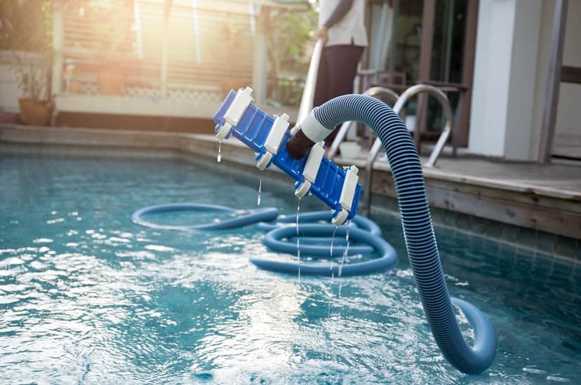 Weekly Pool Cleaning